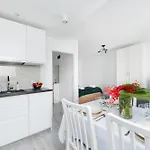 Bella Casa Premium - 117a Kobierzynska 公寓