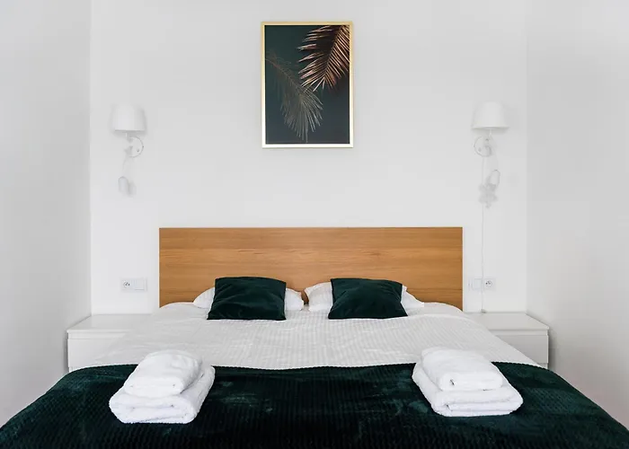 Bella Casa Premium - 117a Kobierzynska *